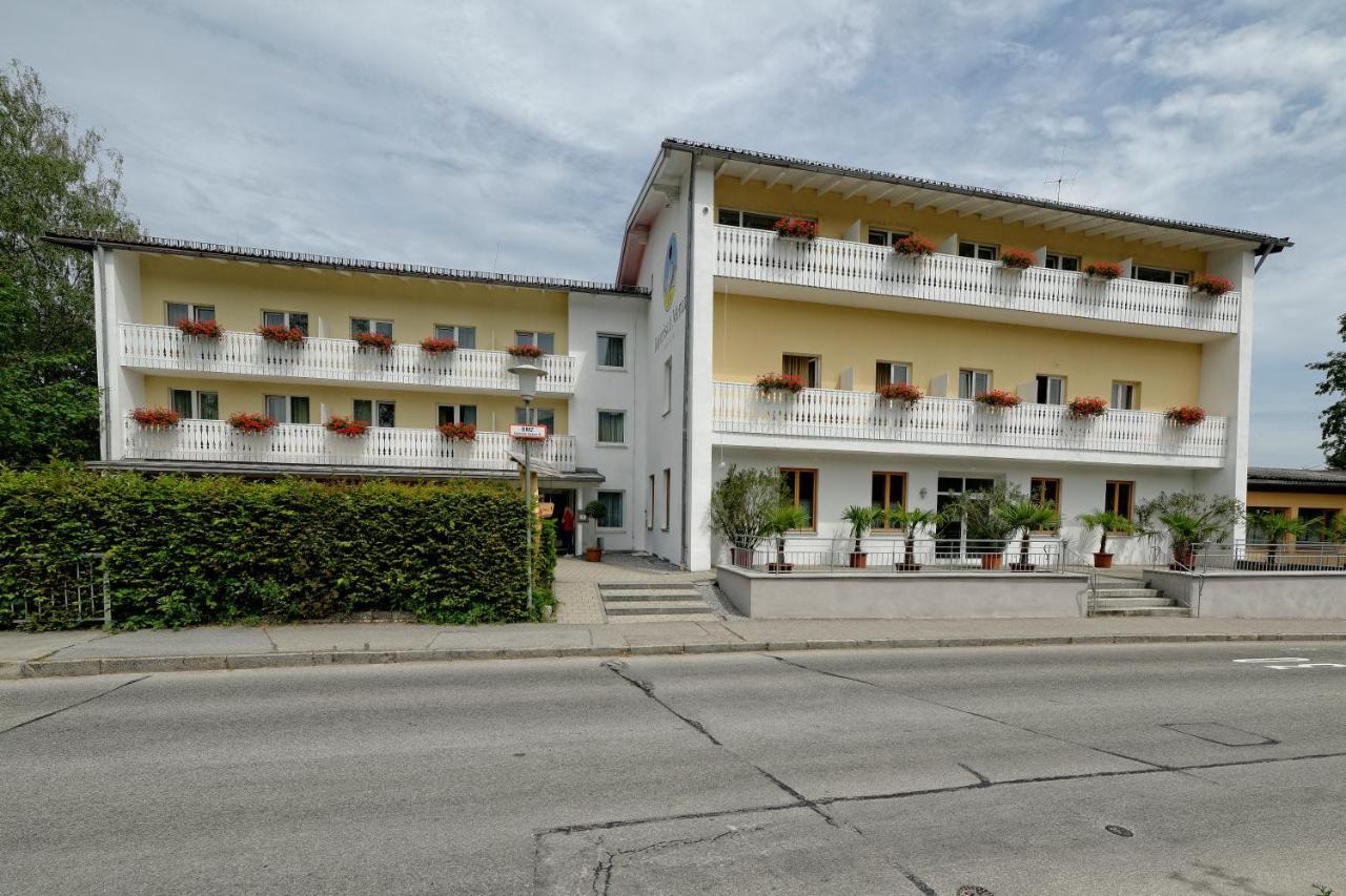Hotel Bayerisch Meran Бад-Файльнбах Екстер'єр фото